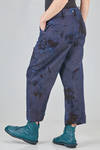pantalone alla caviglia, ampio, in denim di cotone e lino sovratinto - ATELIER SUPPAN 