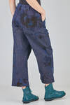 pantalone alla caviglia, ampio, in denim di cotone e lino sovratinto - ATELIER SUPPAN 