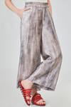 wide trousers in printed silk twill - F-CASHMERE by FISSORE 