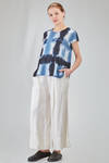 hip-lenght t-shirt, slim, in flamed and hand dyed cotton jersey - GILDA MIDANI 