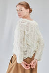 short and soft sweater in organic cotton knit with horizontal dropped threads - ISABEL BENENATO 