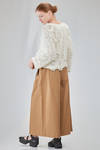 short and soft sweater in organic cotton knit with horizontal dropped threads - ISABEL BENENATO 