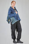 caban 'sculpture' a cappa bidimensionale, in denim indigo di cotone stonewash - JUNYA WATANABE 
