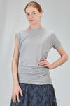 t-shirt lunga, asciutta e asimmetrica in jersey di cotone - MARC LE BIHAN 