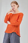 hip-lenght top, wide, in light washed linen crêpe - MANUELLE GUIBAL 