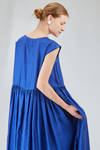 longuette dress, wide, in washed silk crêpe de chine, half slip in ramie - MANUELLE GUIBAL 