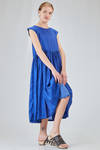 longuette dress, wide, in washed silk crêpe de chine, half slip in ramie - MANUELLE GUIBAL 