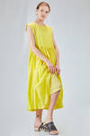 longuette dress, wide, in washed silk crêpe de chine, half slip in ramie - MANUELLE GUIBAL 