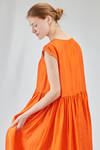 longuette dress, wide, in washed silk crêpe de chine, half slip in ramie - MANUELLE GUIBAL 