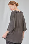 t-shirt al fianco, ampia, in jersey garzato di seta tussah - RUNDHOLZ 