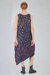 longuette dress, wide and asymmetric, in polyester froissé with horizontal stripes tone on tone and cotton patches - SHU MORIYAMA 