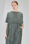 longuette dress, soft, in gauzed polyester froissé with horizontal stripes tone on tone - SHU MORIYAMA 
