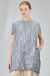 long and slim tunic in polyester froissé with tone on tone motif - SHU MORIYAMA 