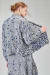 hip-lenght shirt-jacket, wide, in polyester froissé with horizontal stripes tone on tone and  cotton patches - SHU MORIYAMA 