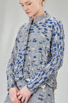 hip-lenght shirt-jacket, wide, in polyester froissé with horizontal stripes tone on tone and  cotton patches - SHU MORIYAMA 