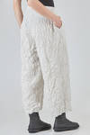 wide trousers in light polyester froissé - SHU MORIYAMA 