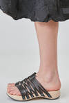 medium clog STRETCH in cowhide leather and wood - TRIPPEN 