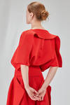 hip-lenght t-shirt, wide and narrower at the bottom, in elastic recycled polyester and nylon knit - CFCL 