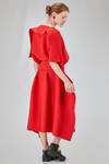 hip-lenght t-shirt, wide and narrower at the bottom, in elastic recycled polyester and nylon knit - CFCL 