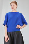 hip-lenght t-shirt, wide and narrower at the bottom, in elastic recycled polyester and nylon knit - CFCL 