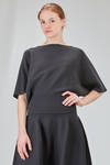 hip-lenght t-shirt, wide and narrower at the bottom, in elastic recycled polyester and nylon knit - CFCL 