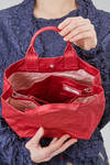 cubic shopper bag in crinkled cotton satin with metal core - ZILLA 