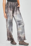 cargo-style trousers in printed silk and elastane twill - AVANT TOI 