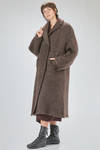 cappotto lungo e over, in maglia lavorata a pelliccia pettinata di lana, mohair, nylon, yak ed elastan - BOBOUTIC 