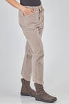 pantalone con gamba conformata in velluto a costine sottili verticali di cotone ed elastan - KRISTENSEN DU NORD 