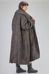 long and oversize coat, in pepper and salt wool, acrylic, polyamide and polyester bouclé - RUNDHOLZ 
