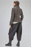hip-lenght caban, lean, in pepper and salt wool, acrylic, polyamide and polyester bouclé - RUNDHOLZ 