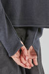 short and wide sweater in cashmere knit and sable yarn - RUNDHOLZ 