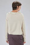 short and wide sweater in cashmere knit and sable yarn - RUNDHOLZ 