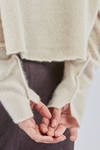 short and wide sweater in cashmere knit and sable yarn - RUNDHOLZ 