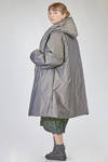 over the knee coat, wide and flared, in iridescent padded polyester satin - SHU MORIYAMA 
