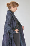 under the knee overcoat, wide, in horizontal polyester froissé - SHU MORIYAMA 