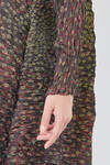 long, wide and flared dress in horizontal polyester froissé - SHU MORIYAMA 