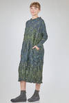 longuette dress, wide, in crinkled polyester froissé - SHU MORIYAMA 