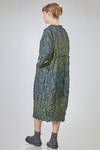 longuette dress, wide, in crinkled polyester froissé - SHU MORIYAMA 