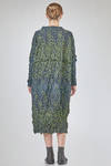 longuette dress, wide, in crinkled polyester froissé - SHU MORIYAMA 