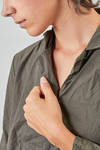 hip-lenght shirt, wide, in washed cotton poplin - BERGFABEL 