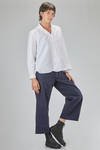 hip-lenght shirt, wide, in washed cotton poplin - BERGFABEL 