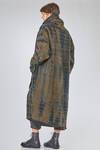 cappotto lungo e ampio in feltro di lana tutto sfumato con tecnica shibori tie and dye - MAISON MIEKO 
