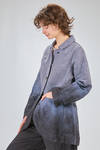 long and slim fit jacket, of tye-and-dye organic cotton and hemp denim - ATELIER SUPPAN 