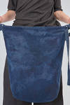 borsa a sacca di medie dimensioni in denim di cotone e lino tye-and-dye - ATELIER SUPPAN 