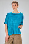 hip length t-shirt, wide, made of flamed overdyed linen knitfringed boundaries - AVANT TOI 