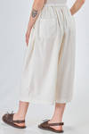 short and wide trousers of lightweight washed cotton canvas - MANUELLE GUIBAL 